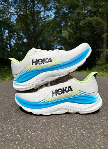 HOKA Clifton 11
